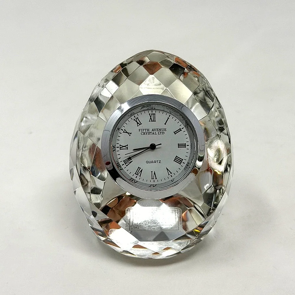 Vintage Fifth Avenue Crystal LTD Faceted Quartz Desk Clock Diamond Shape